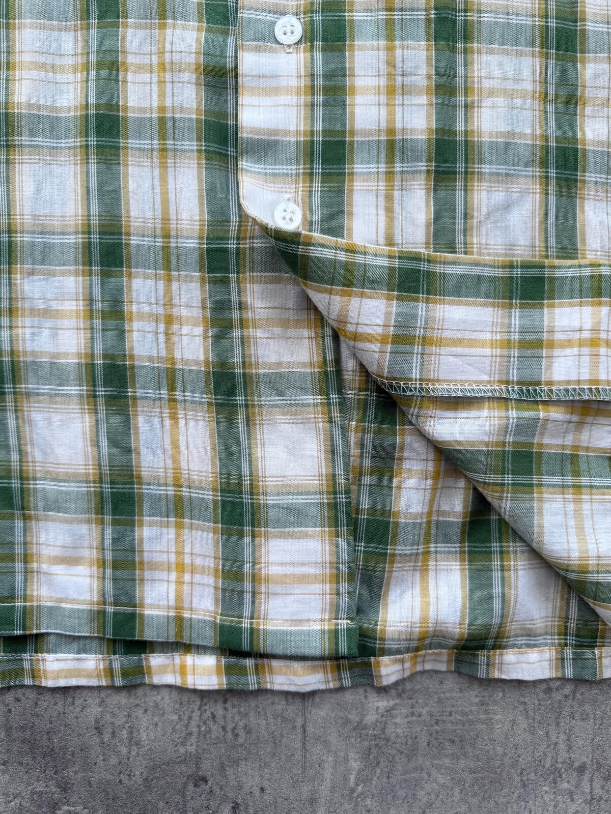 Vintage 70’s Sears USA Green Plaid Dagger Collar Cropped Two Pocket Summer Shirt
