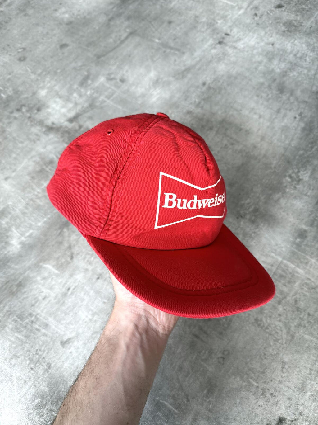Vintage 1980’s Budweiser USA Red Graphic Promotional Snapnack Cap.