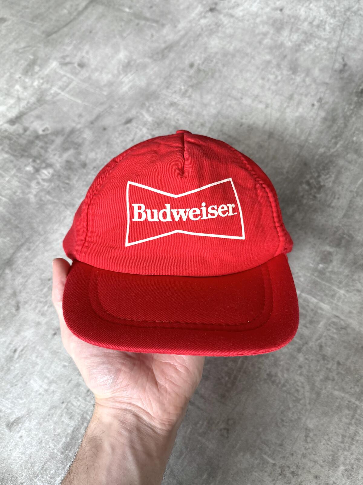 Vintage 1980’s Budweiser USA Red Graphic Promotional Snapnack Cap.