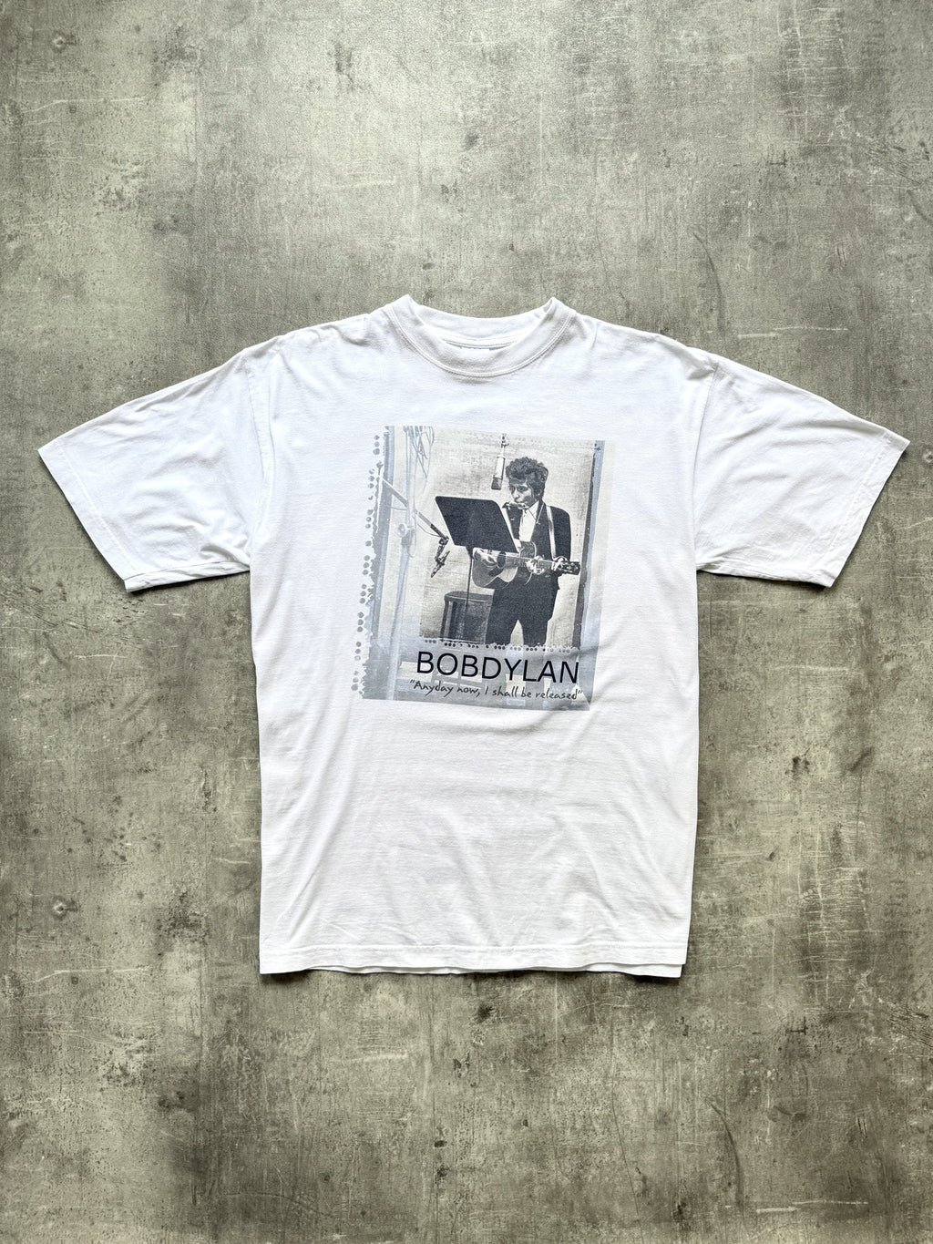 Vintage 1990s Bob Dylan "Anyday Now, I Shall Be Released" Graphic Blue Grape Tee