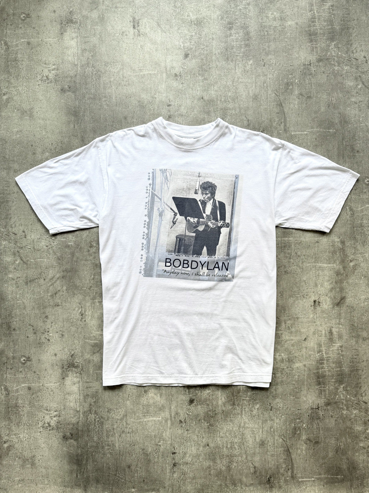 Vintage 1990s Bob Dylan "Anyday Now, I Shall Be Released" Graphic Blue Grape Tee