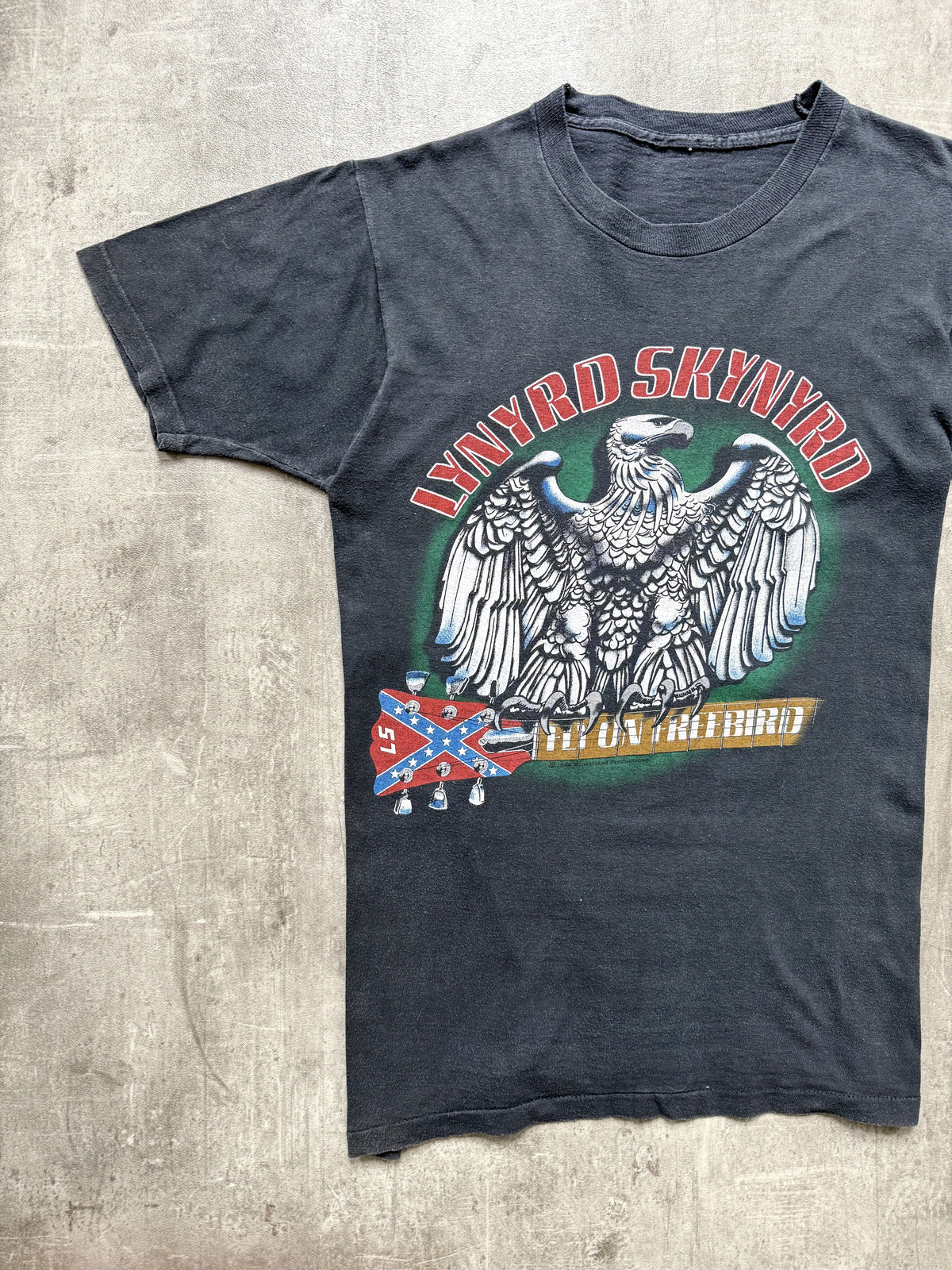 Vintage 1988 Lynyrd Skynyrd Fly On Freebird Single Stitch Music Graphic Tee.