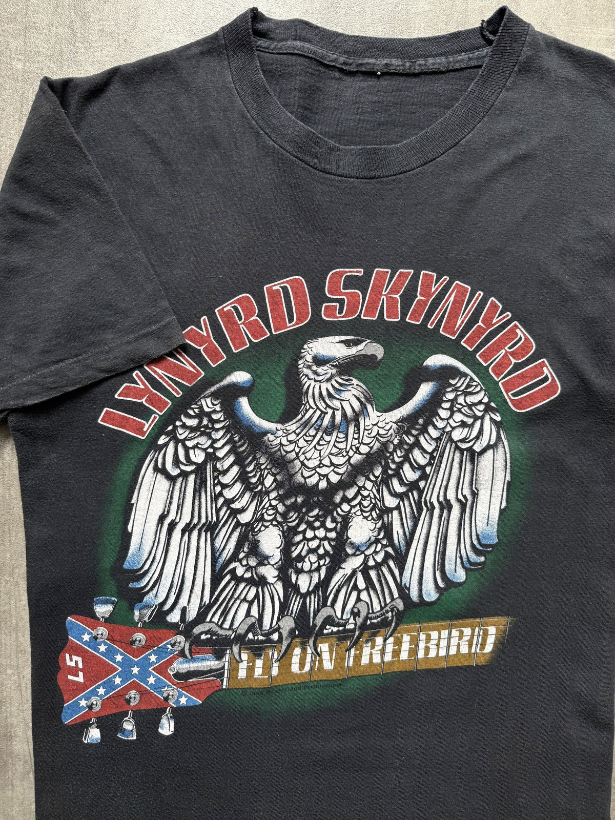 Vintage 1988 Lynyrd Skynyrd Fly On Freebird Single Stitch Music Graphic Tee.