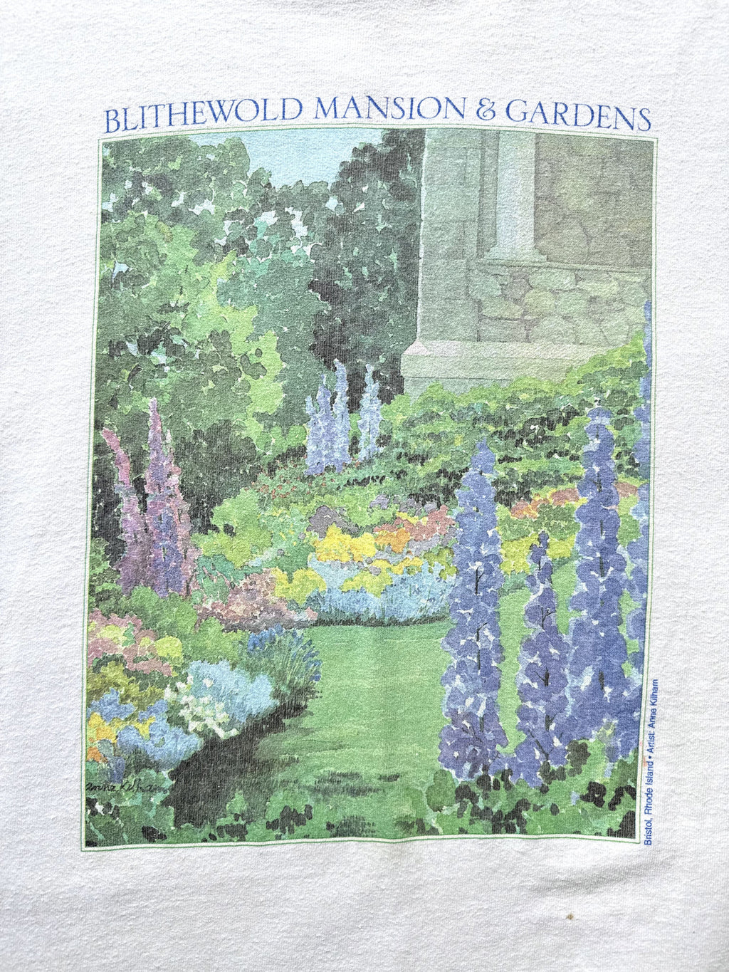 Vintage 1990's Blithewold Mansion Anne Kilham Art Single Stitch Graphic Tee.