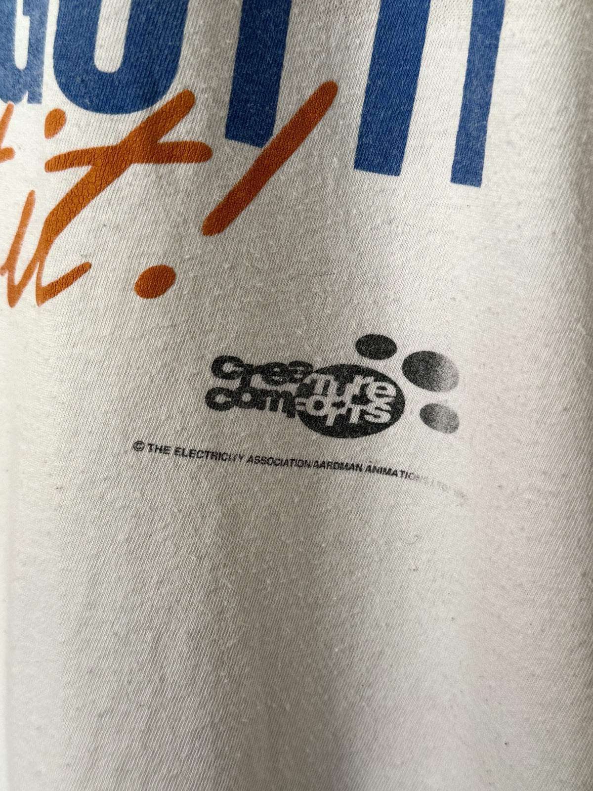 Vintage 1990’s Ardman Animations Creature Comforts Slogan Promo Graphic Tee.