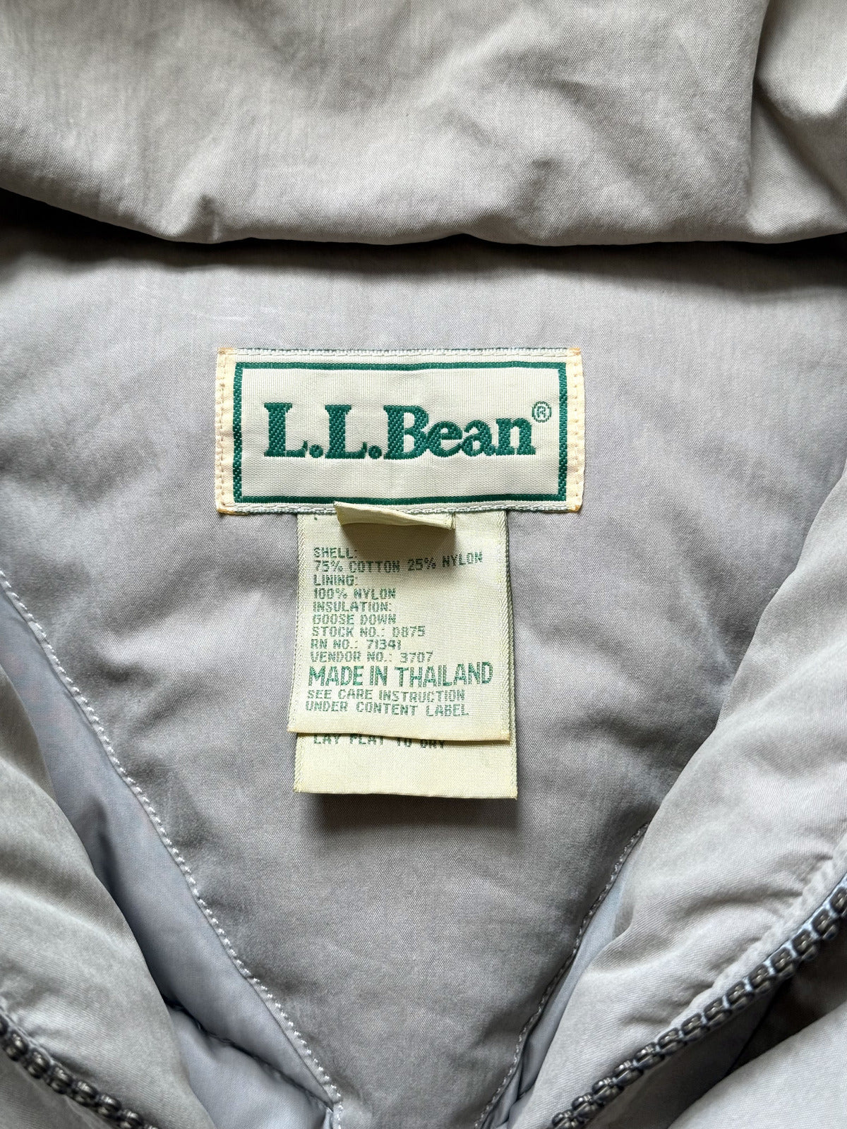 Vintage 1990’s L.L.Bean Arctic Down Quilt Mountaineering Smock Parka.