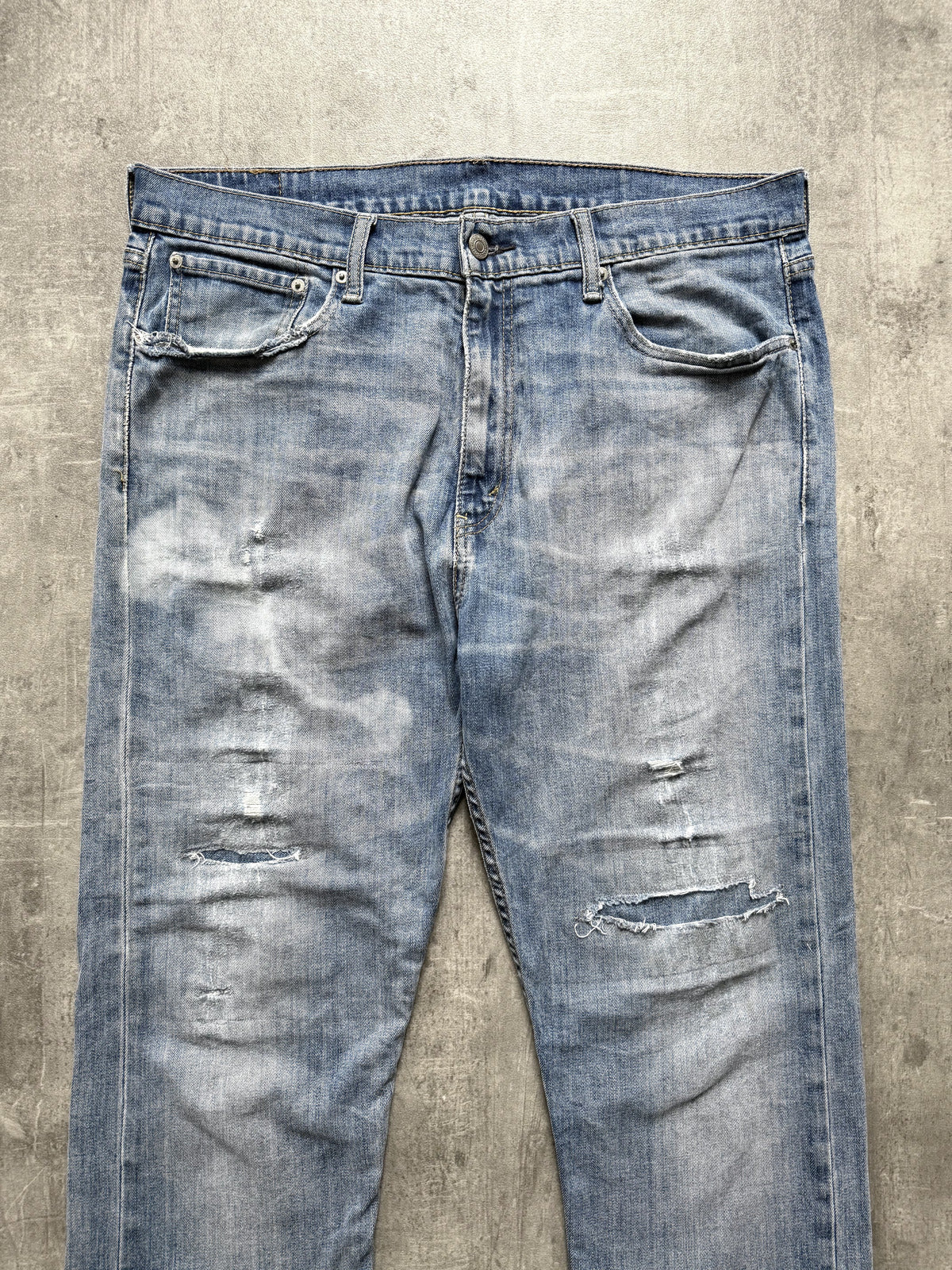 Vintage 2000’s Levis 508 Patched & Thrashed Mid Blue Denim Jeans.