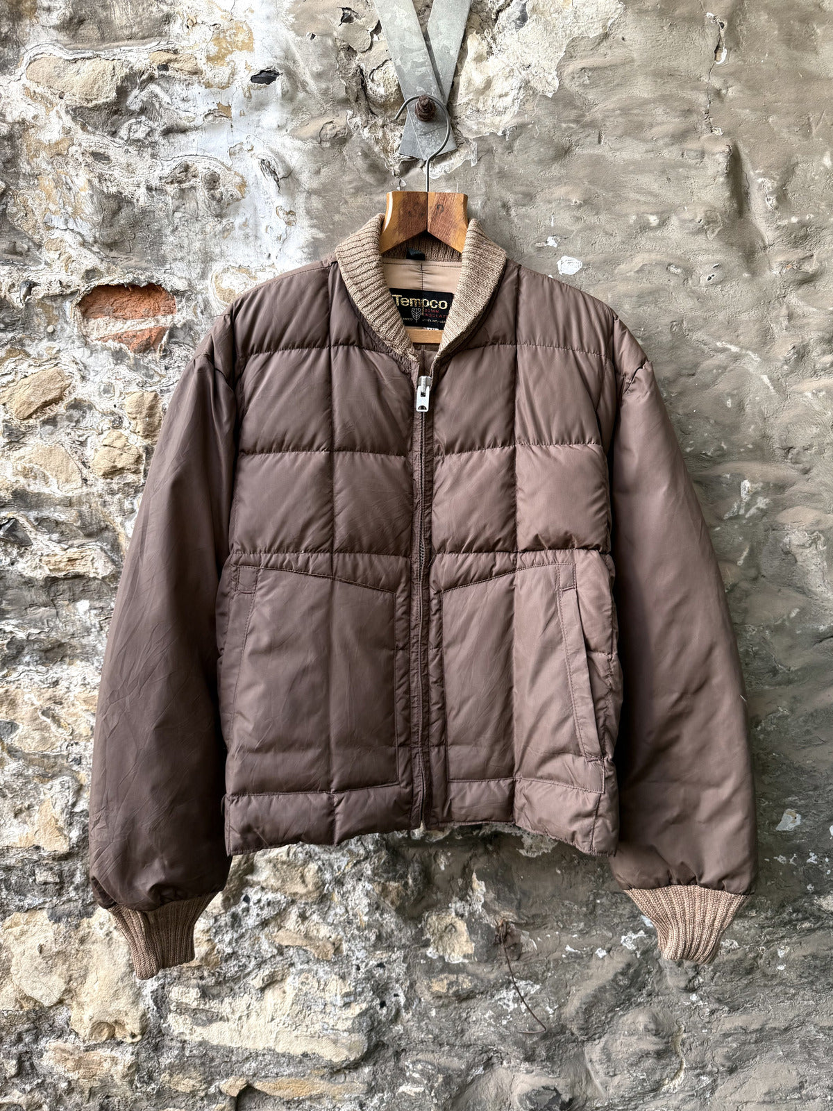 Vintage 1970’s Tempco Seattle Shawl Collar Down Quilt Talon Zip Puffer Blouson.