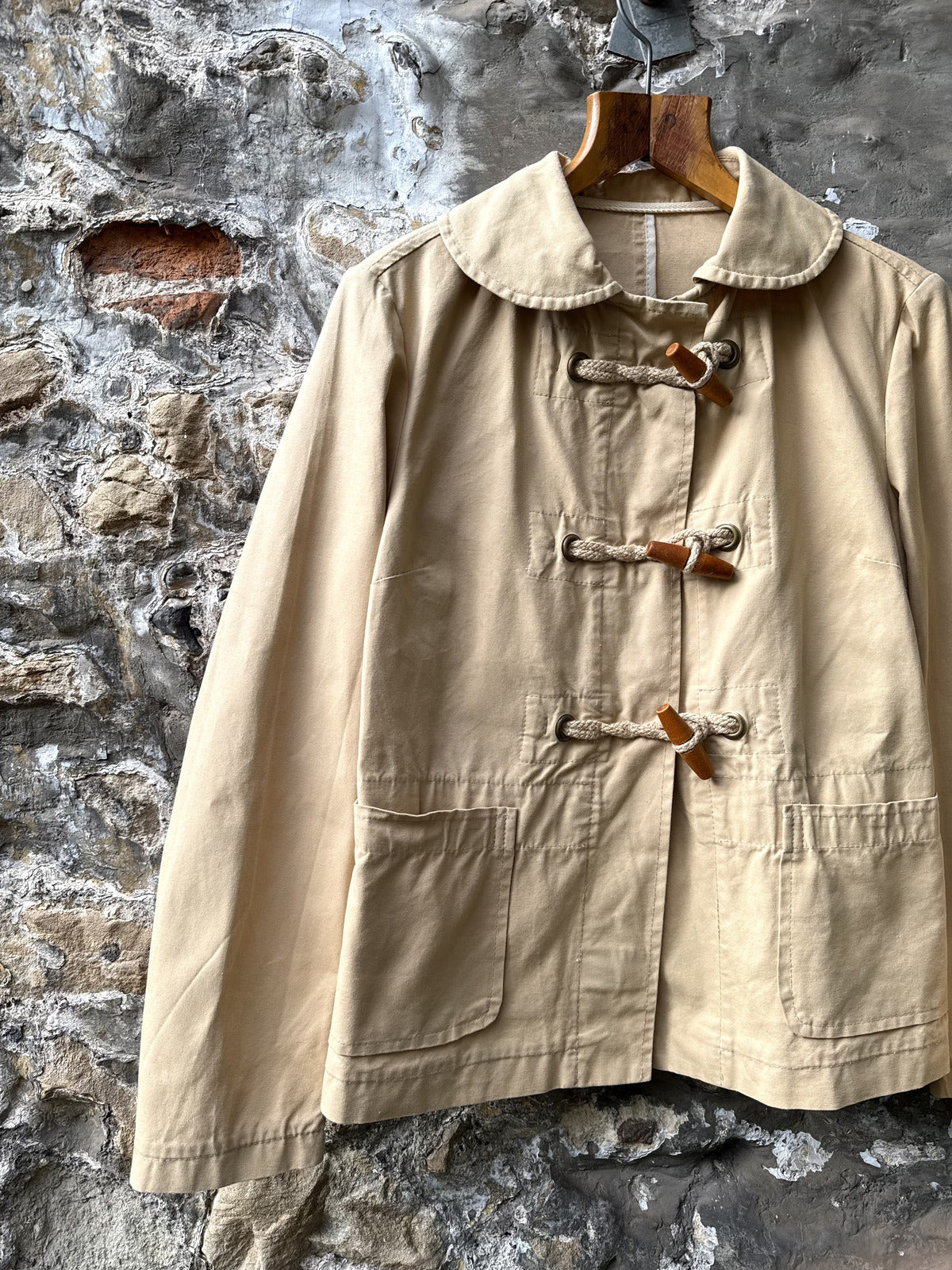 Gloverall Made in England Millerain Canvas Scalloped Collar Cropped Duffle Jacket.