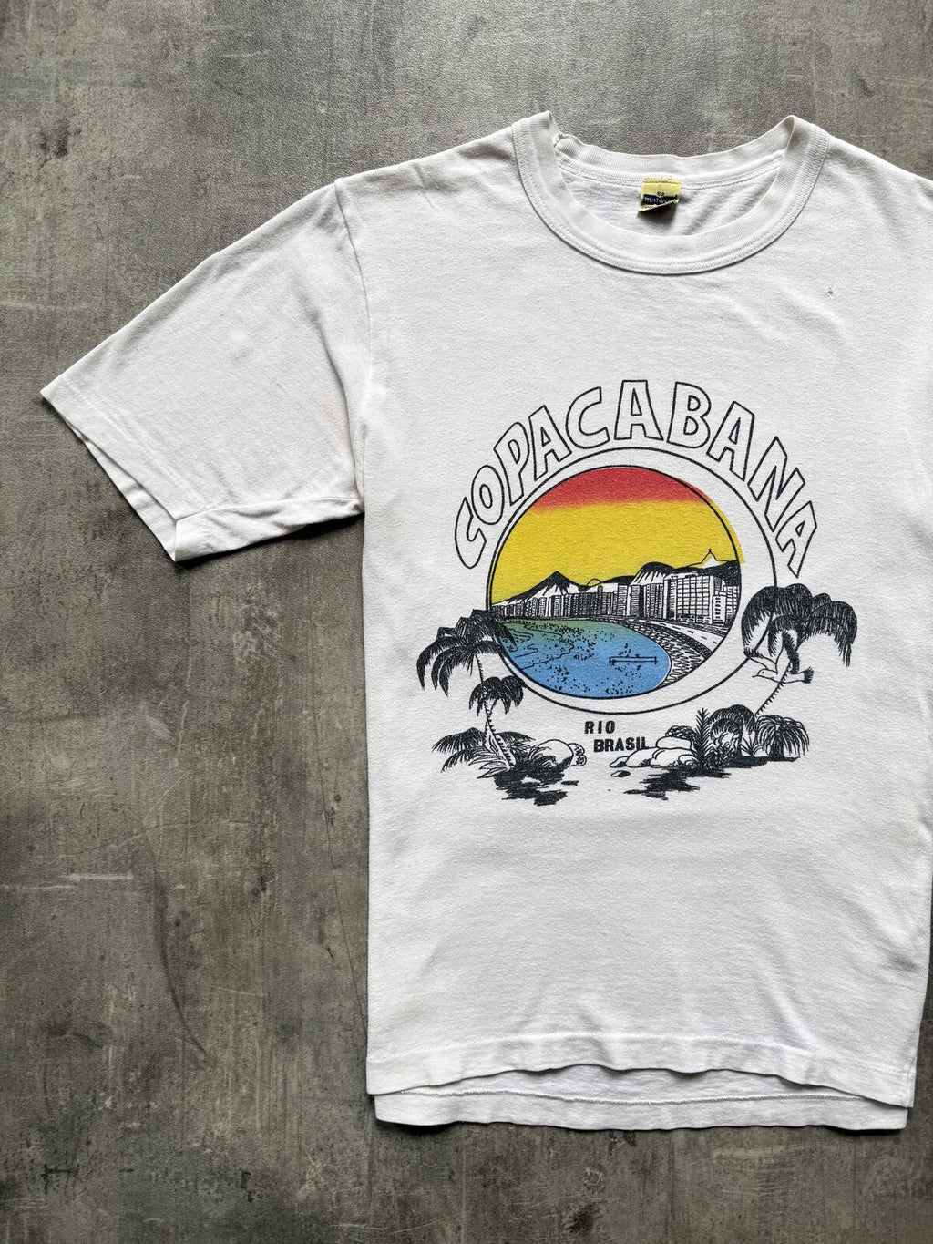 Vintage 1980's Brazilian Copacabana Single Stitch Holiday Graphic T-shirt.